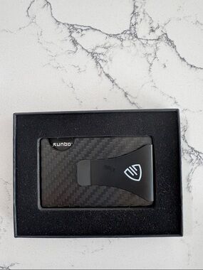 Black RFID Carbon Fiber Money Clip Wallet